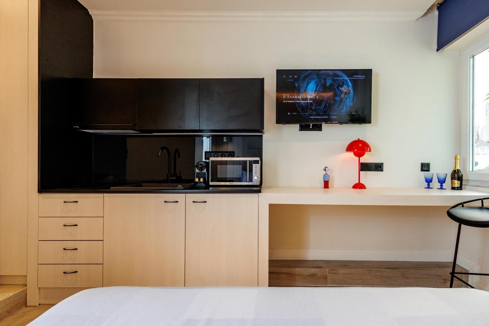 Triple A @ Trendy Psiri - Art & Nightlife Aparthotel Athens Exterior photo